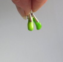Coral Green leverback earrings (17)